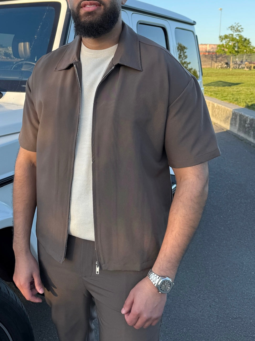 TAUPE - 'CAPRI TECH SET LONG' - OVERSIZED LONG SLEEVE SHIRT + PANTALON TECH SET