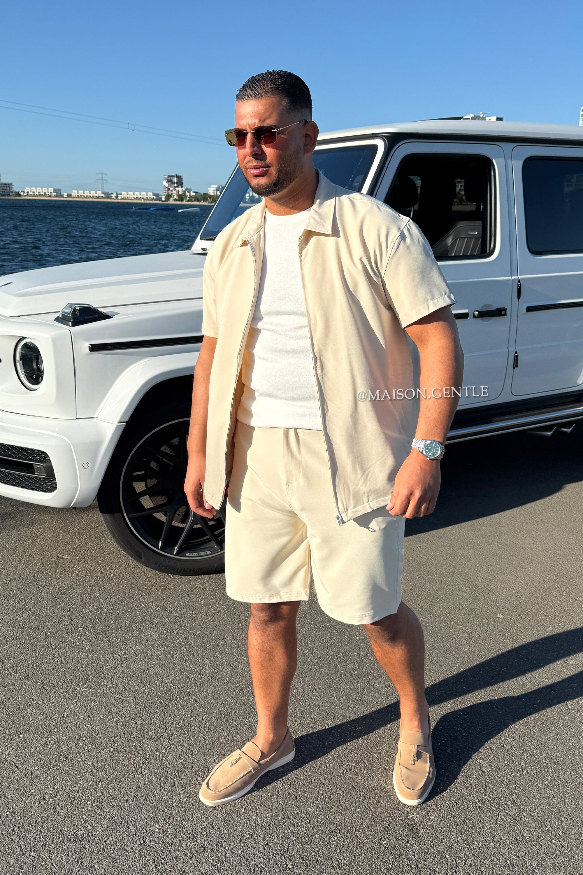 BEIGE - 'CAPRI TECH SET' - OVERSIZED SHORT SLEEVE SHIRT + SHORTS TECH SET