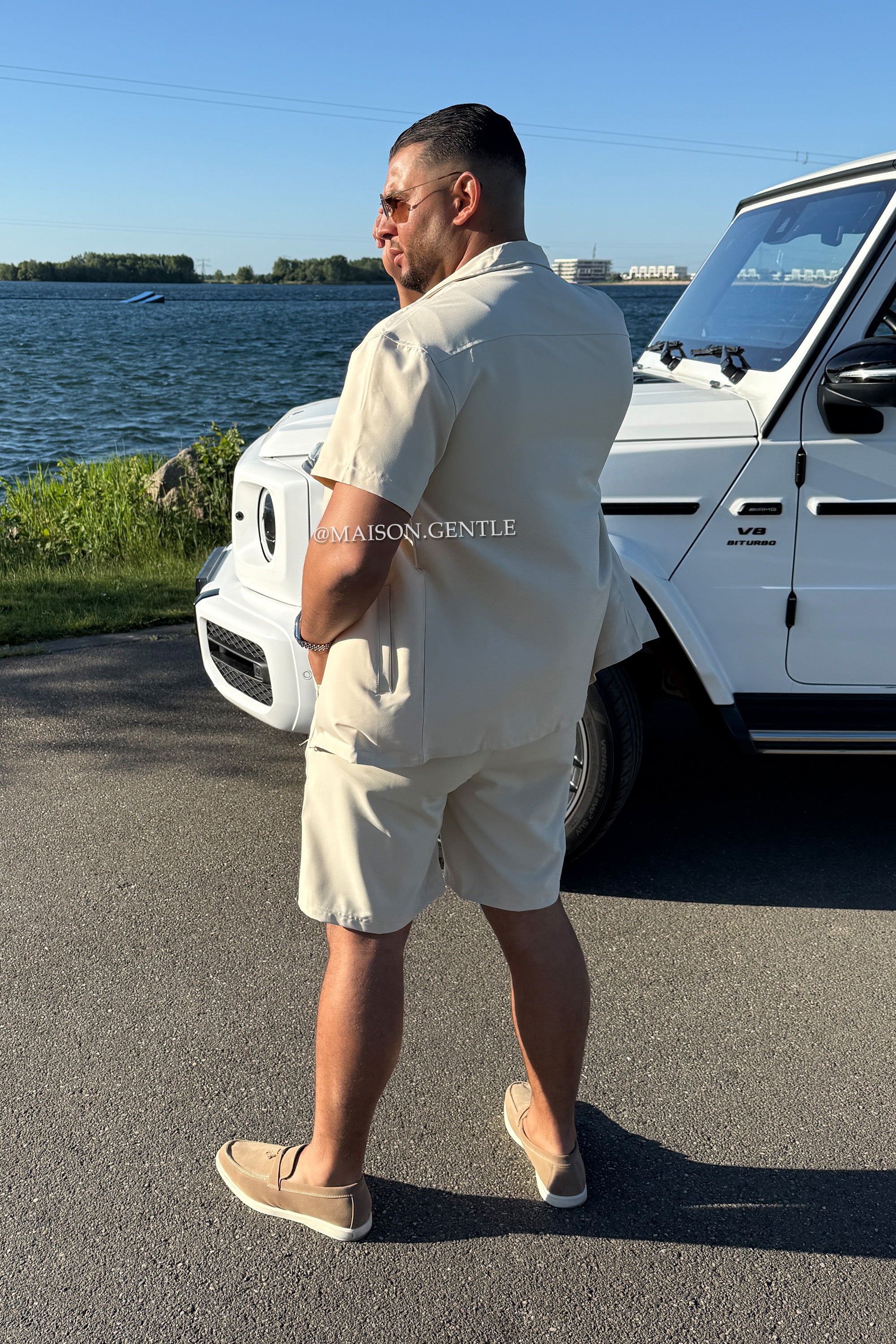 BEIGE - 'CAPRI TECH SET' - OVERSIZED SHORT SLEEVE SHIRT + SHORTS TECH SET