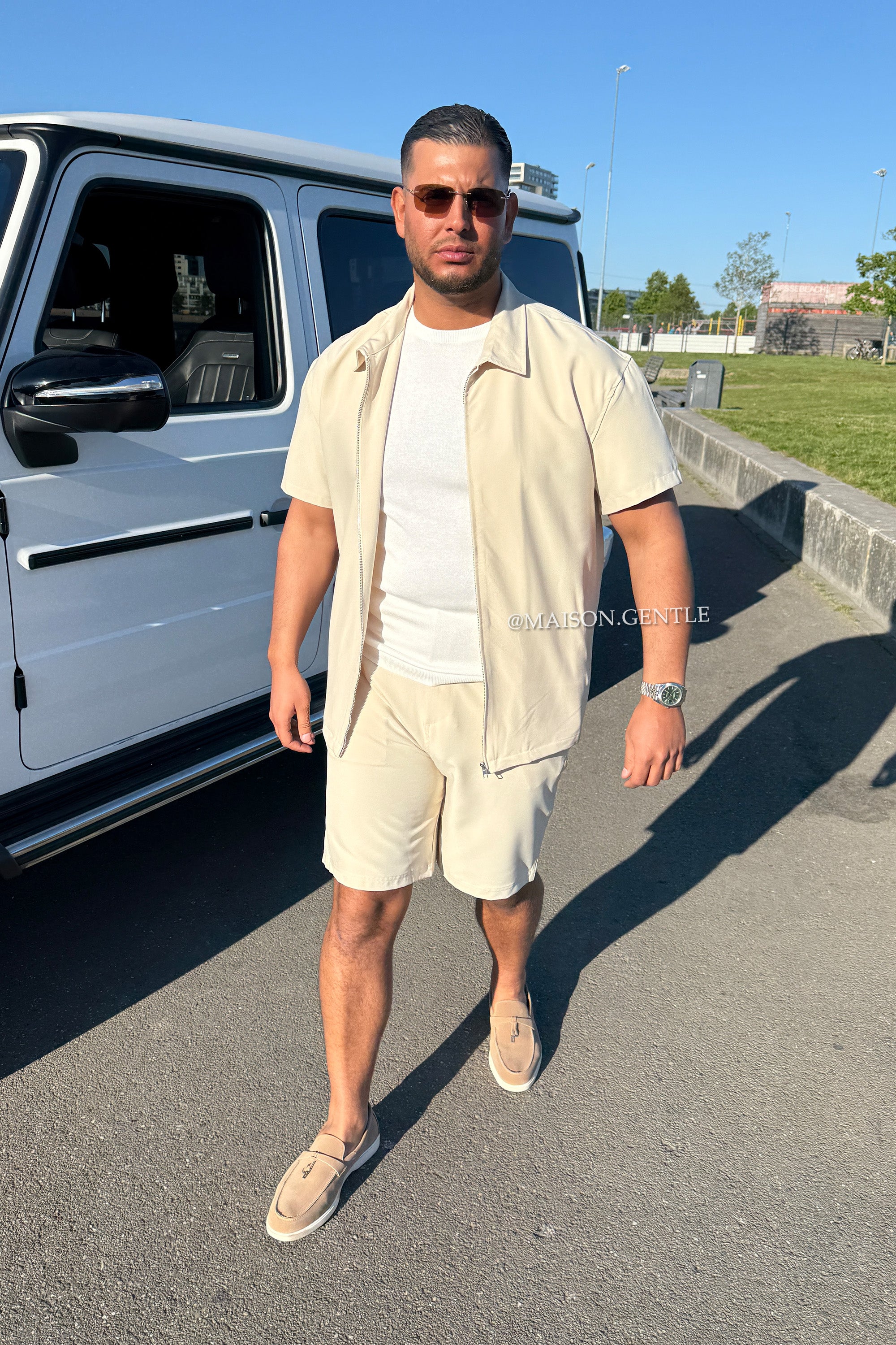 BEIGE - 'CAPRI TECH SET' - OVERSIZED SHORT SLEEVE SHIRT + SHORTS TECH SET