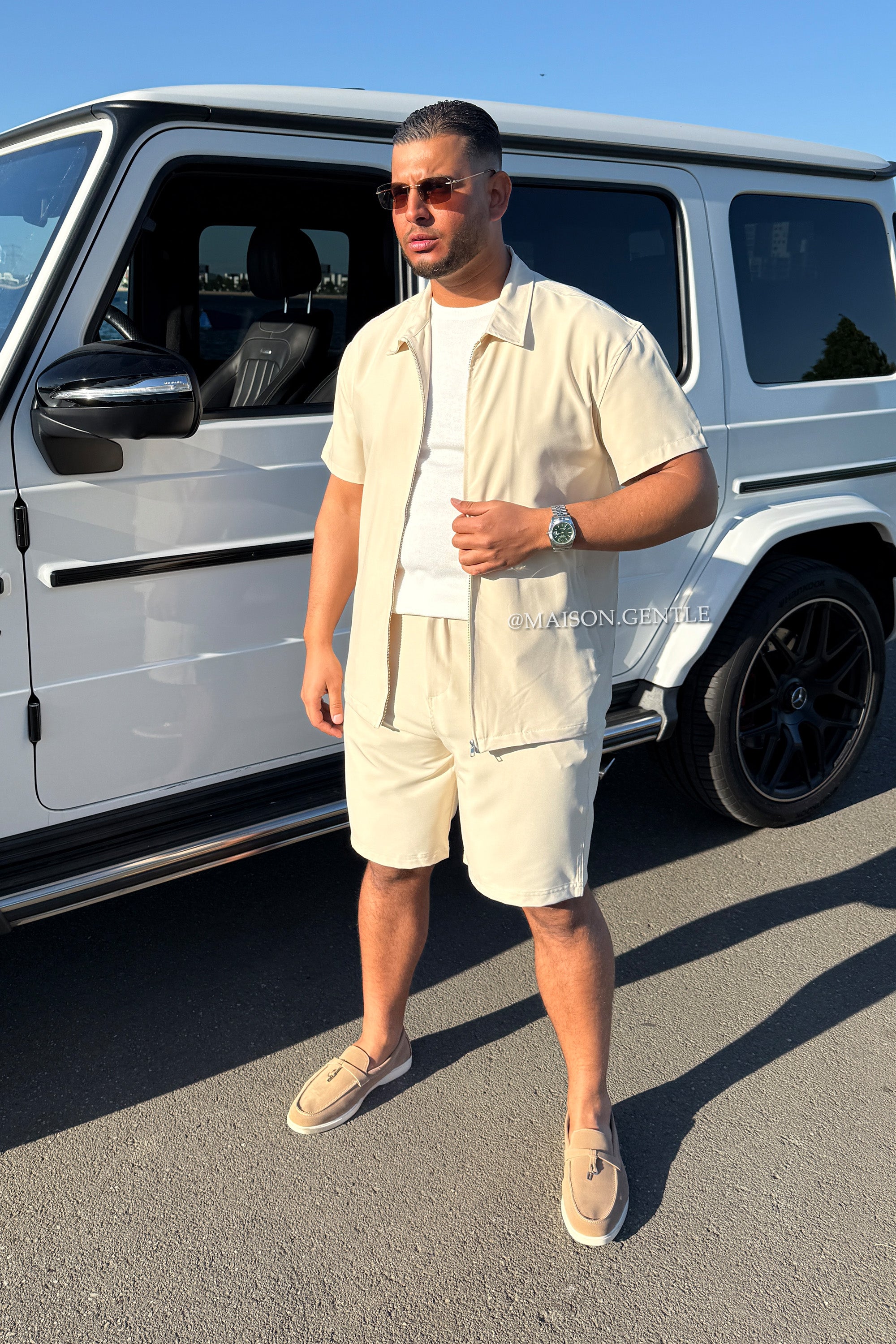 BEIGE - 'CAPRI TECH SET' - OVERSIZED SHORT SLEEVE SHIRT + SHORTS TECH SET