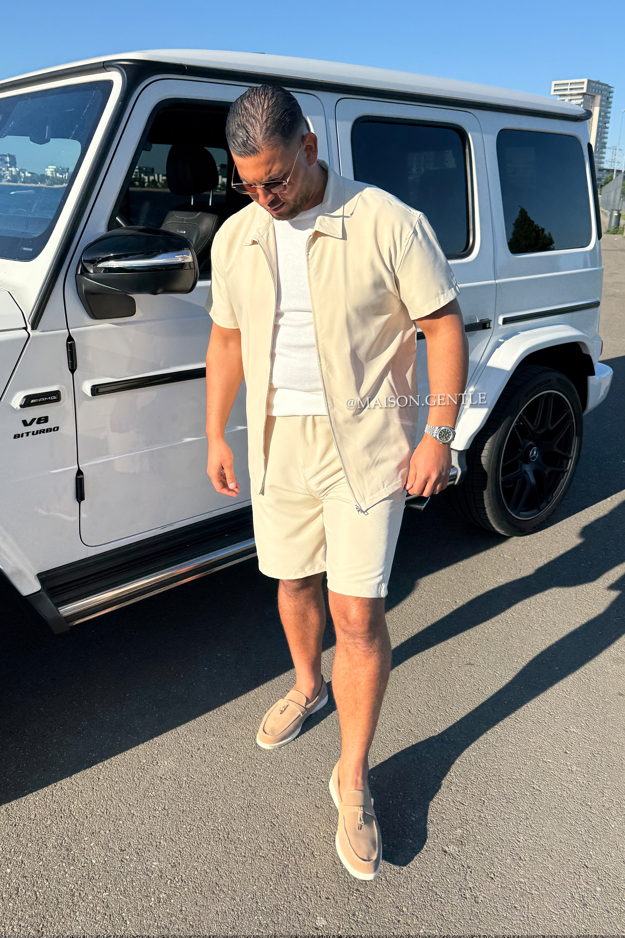 BEIGE - 'CAPRI TECH SET' - OVERSIZED SHORT SLEEVE SHIRT + SHORTS TECH SET