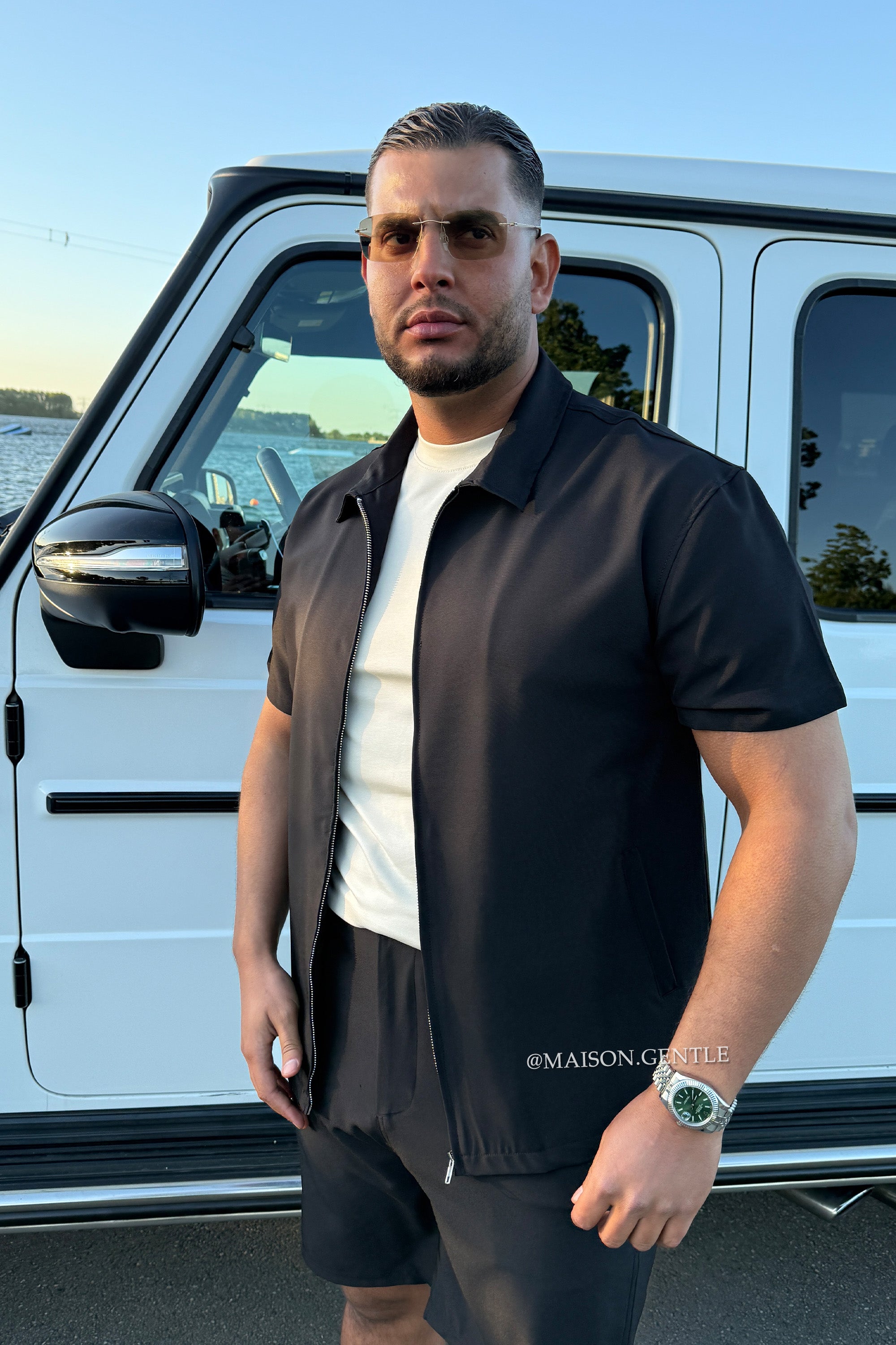 BLACK - 'CAPRI TECH SET' - OVERSIZED SHORT SLEEVE SHIRT + SHORTS TECH SET