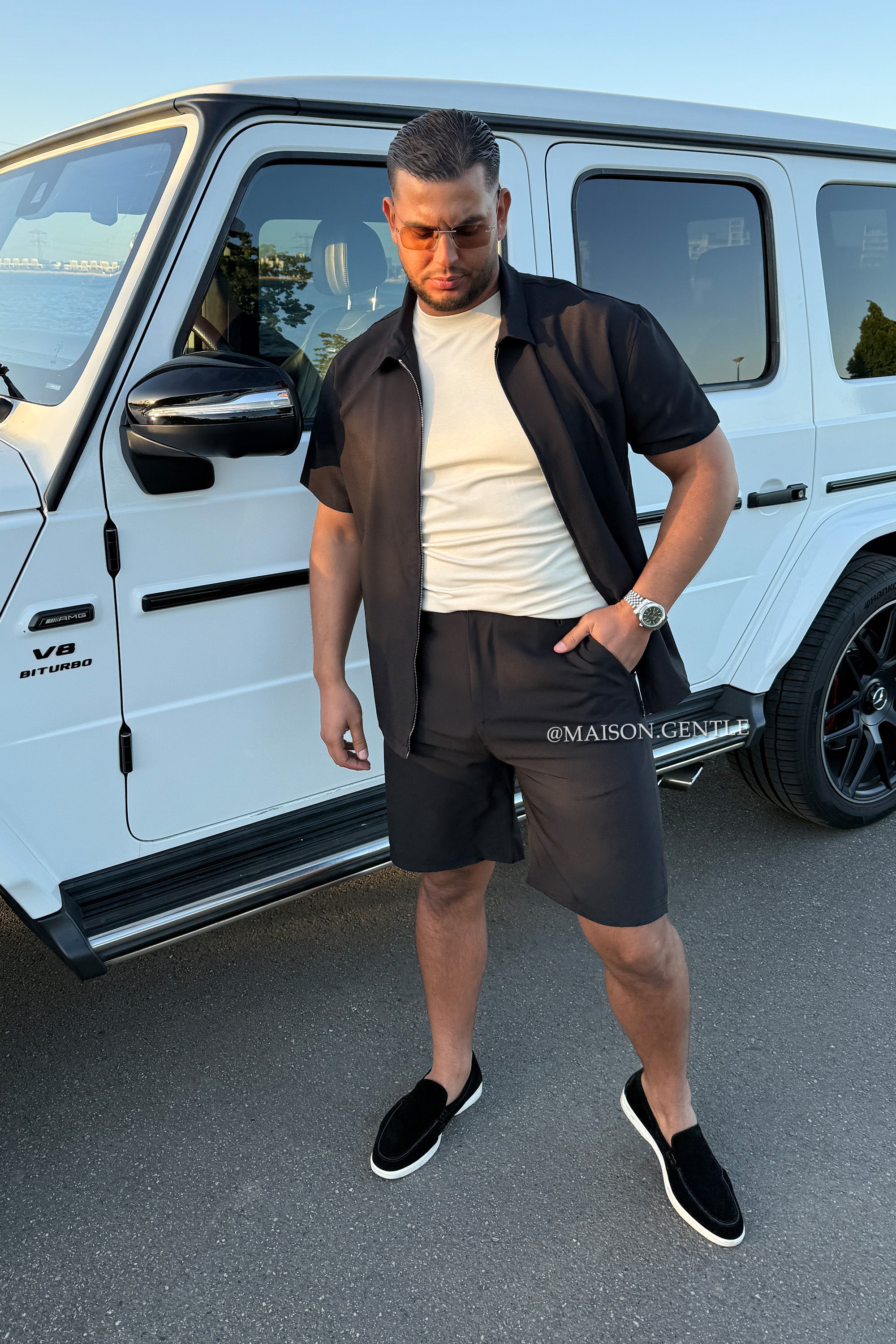 BLACK - 'CAPRI TECH SET' - OVERSIZED SHORT SLEEVE SHIRT + SHORTS TECH SET