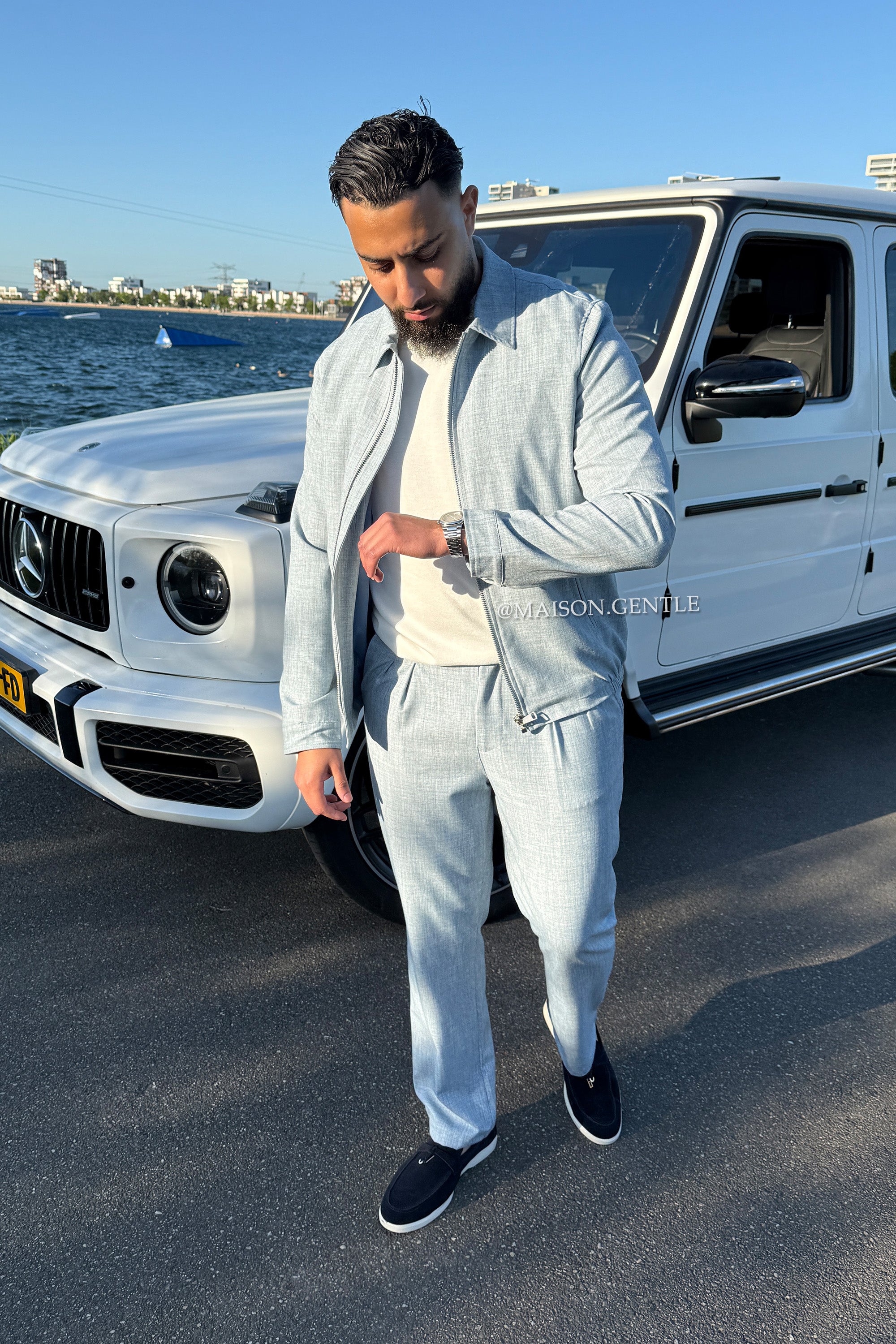 LIGHT BLUE - 'THE MARCEAU SET' - LINNEN LOOK PANTALON + JACKET SET